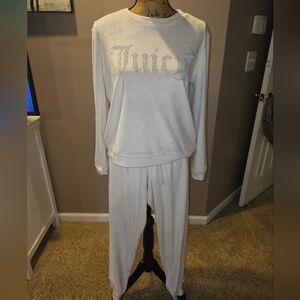 Juicy Couture Cream Long Sleeve PJ Set